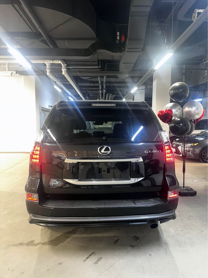 2023 Lexus GX in Toronto, ON (photo 5)