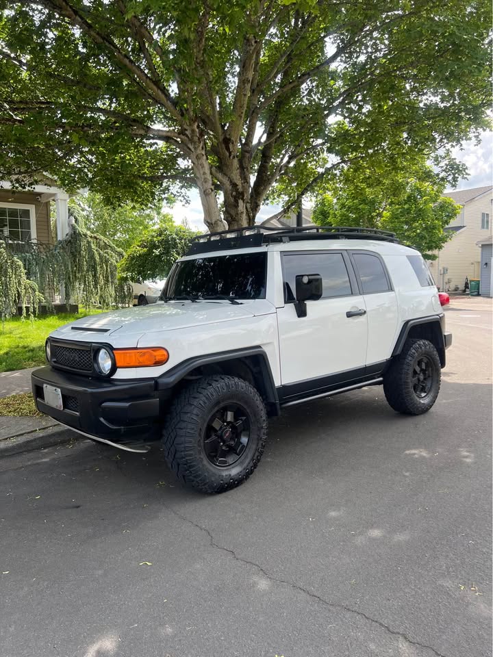 2008 Toyota FJ Cruiser Trail Teams in Fairview, OR (photo 4) — photo 4