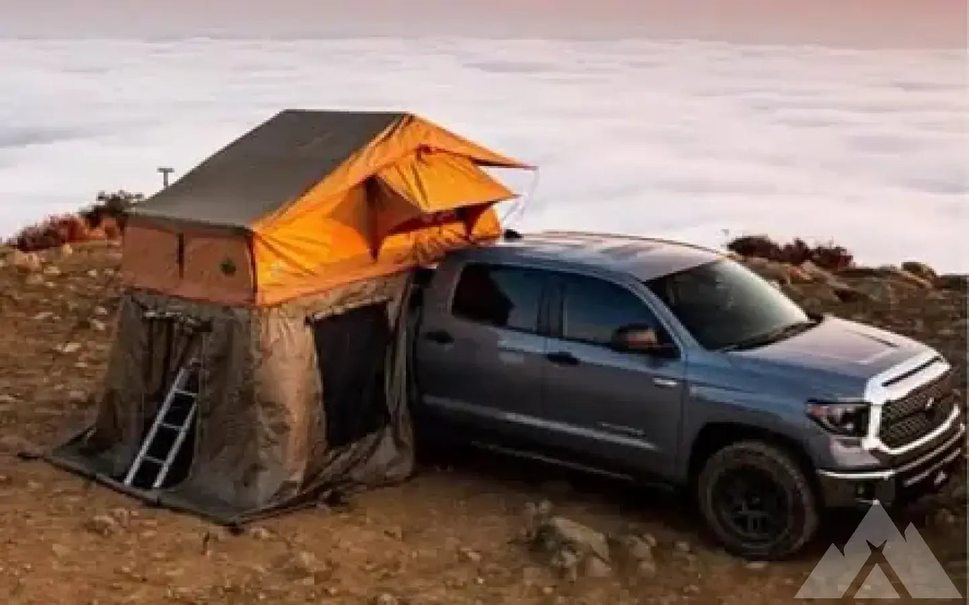 Tuff Stuff Ranger 65. 3 person roof top tent — used rooftop tents for sale (photo 3)