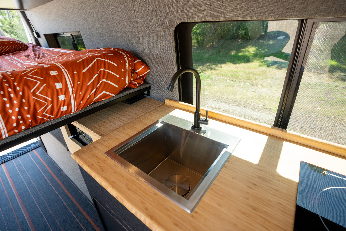 2025 Mercedes-Benz Sprinter