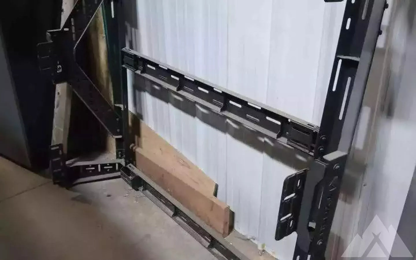 Tyger bed rack — used racks for sale (photo 2) — photo 2