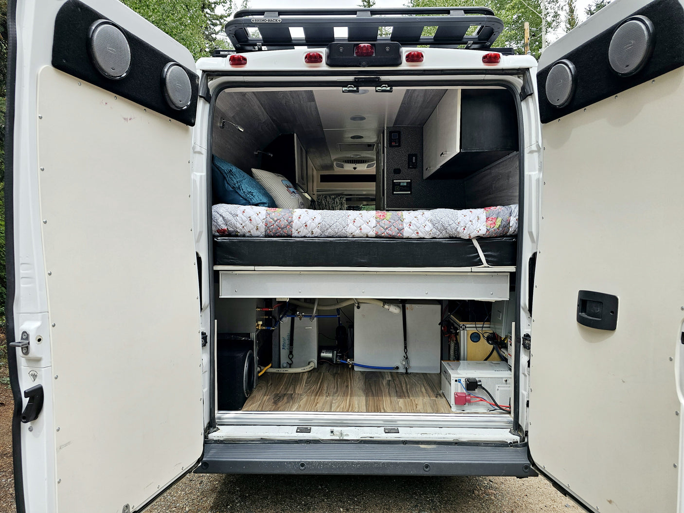 Endless Horizon Extended: Your Luxury Micro-RV