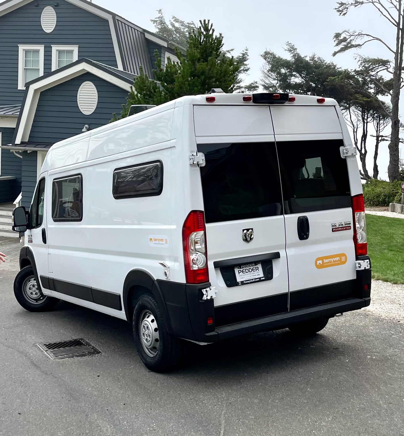 "Ramrod" 2022 Promaster, 3-4 days off grid! Hot shower! Luxury Amenities