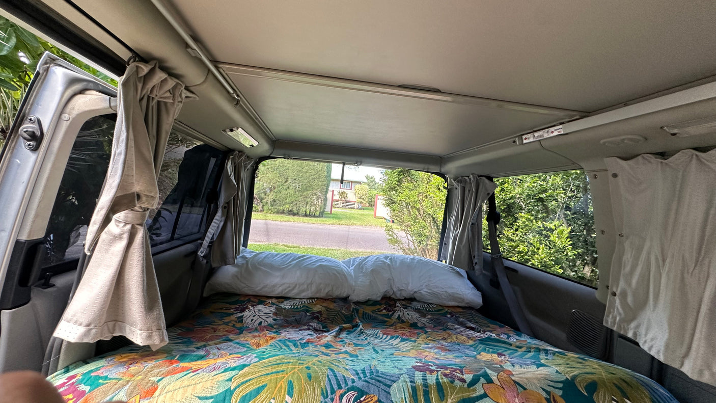 Hanalei VW Camper • Parking, Shower & WiFi