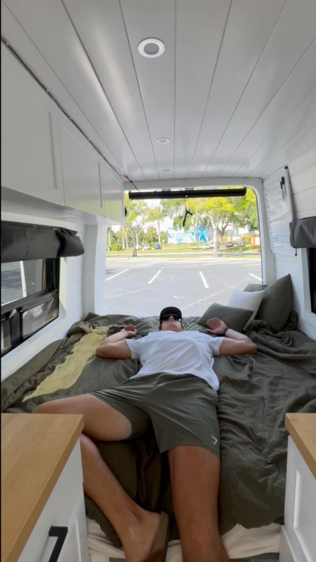 Custom Build Luxury Off-Grid Apartment on Wheels (Dog Friendly)