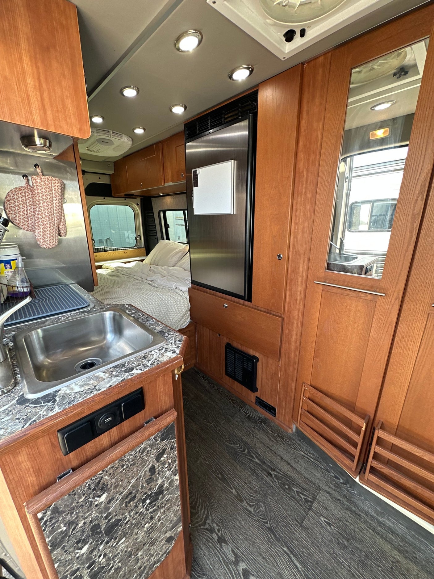 kitchen sink