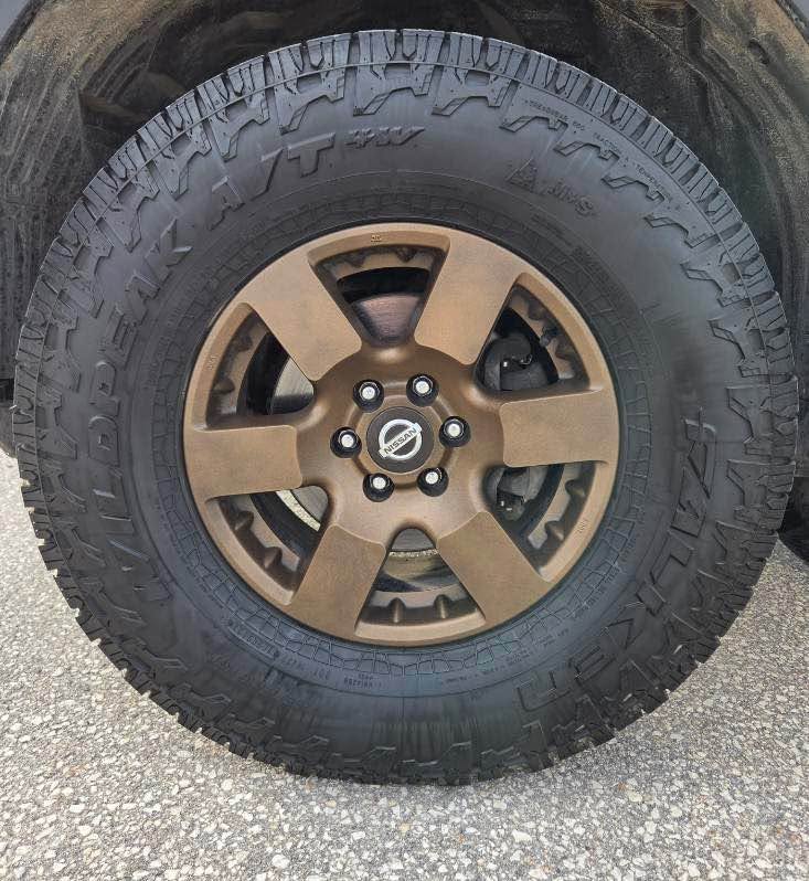 2017 Nissan Frontier King Cab in Winnipeg, MB (photo 7)