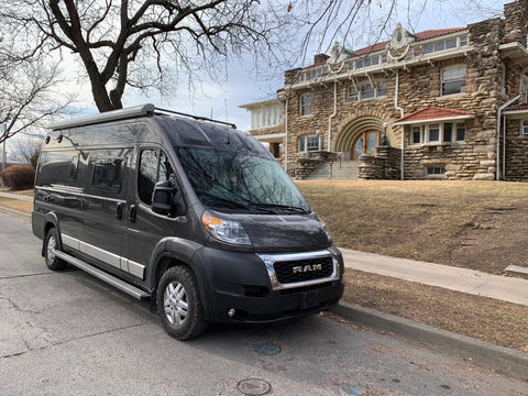 2020 Winnebago Travato 59GL - Lithium - Life Exp. Boondocking & Explore overland rental
