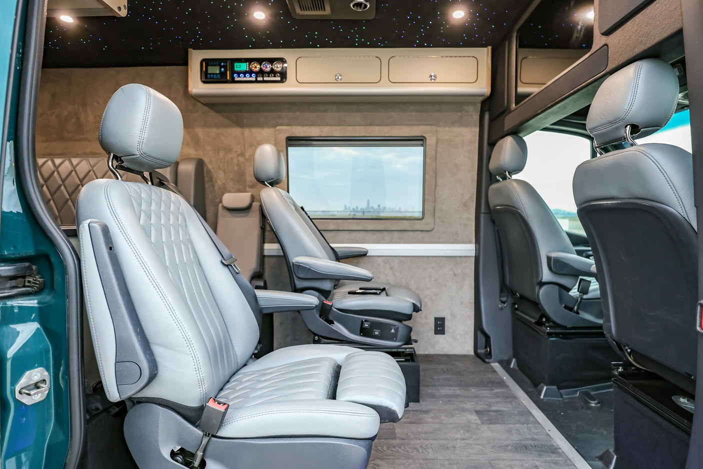 2023 Mercedes-Benz Sprinter (Green)