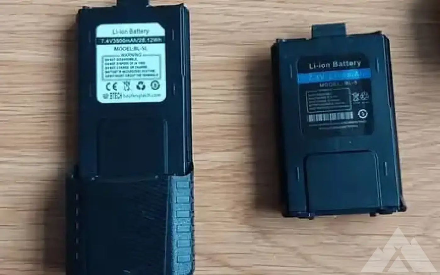 VHF/UHF Ham Radio Baofeng with Extra Batteries — used gear for sale (photo 4) — photo 4