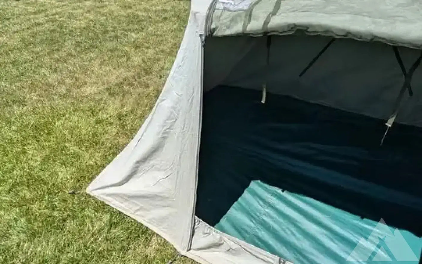 Vintage 2-Person Springbar Tent — used tents & canopies for sale (photo 9)