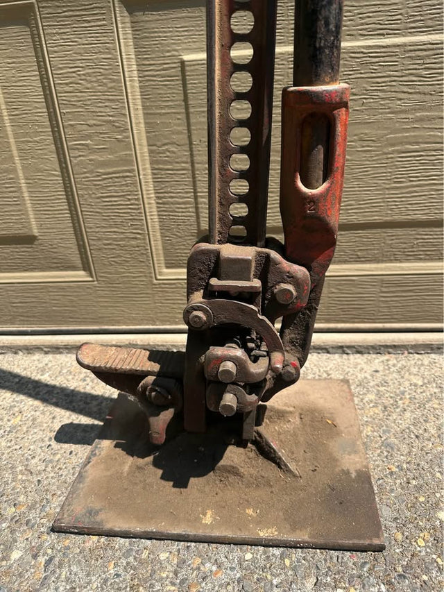 Hi-Lift Jack with steel stand — photo 3