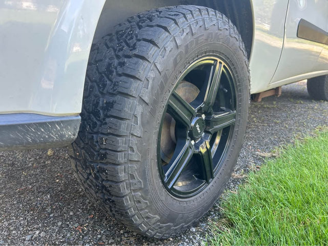 Falken Wildpeak AT Tires 235/65/16r — photo 3
