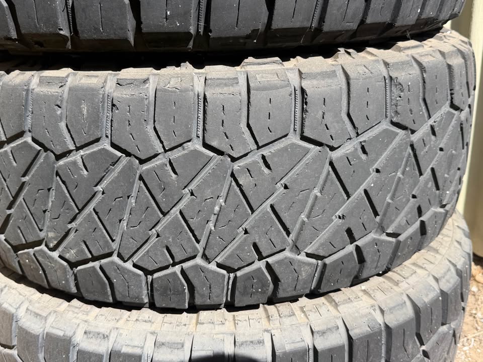 LT285/65/R18 Nitto ridge grappler M/T in Fresno, CA (photo 4) — photo 4