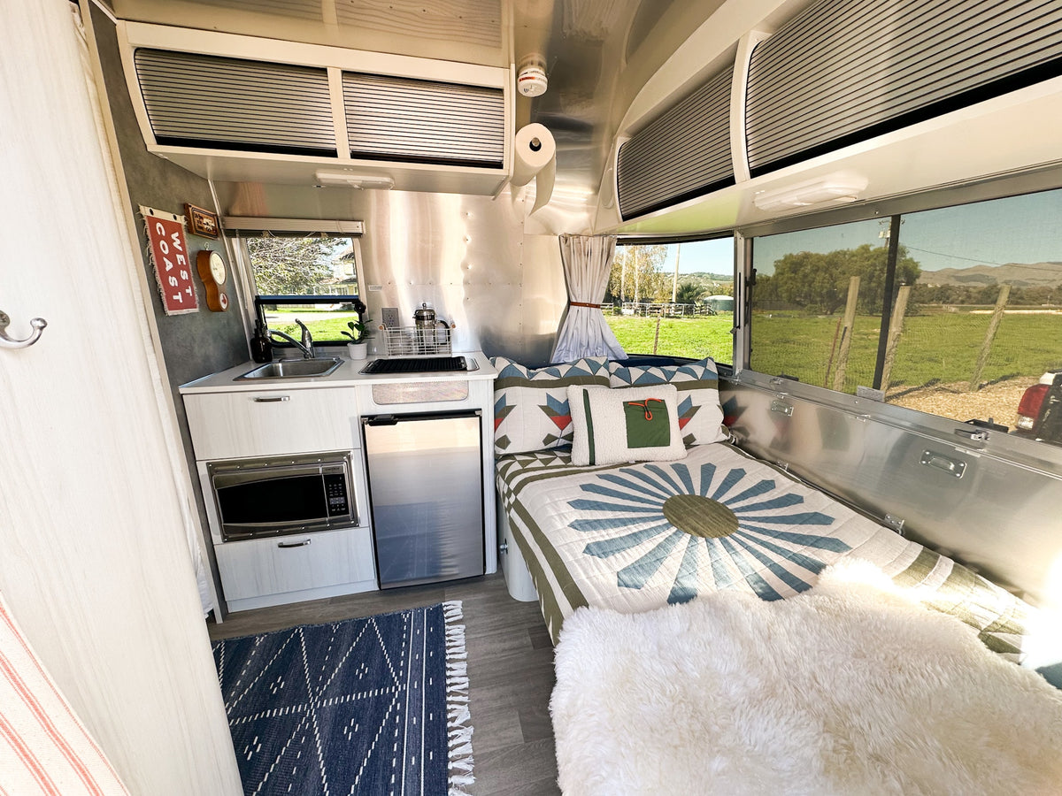 Moonshine: Retro-Coastal 16’ Airstream (Concierge Delivery) — photo 13