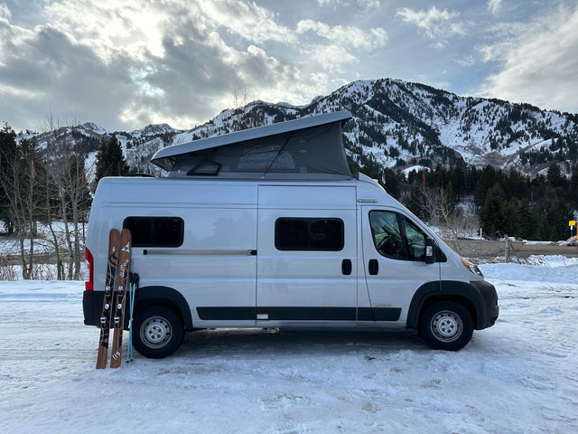 adVANture in Marge the Mini Motorhome! 6 Seats — photo 3