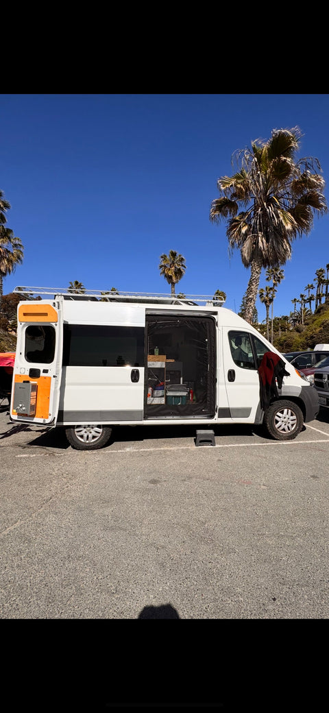 Easy Going Adventure Van overland rental
