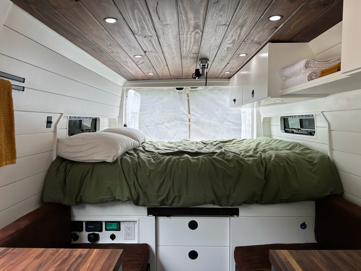featuring a wood-finished kitchen