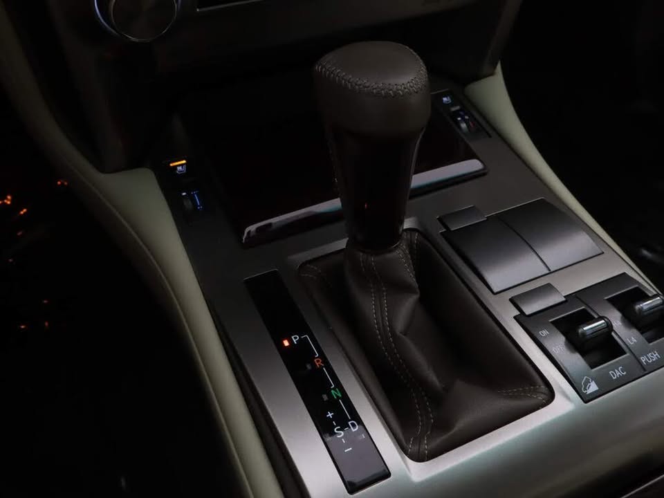 2018 Lexus GX 460 4WD in Tucson, AZ (photo 11) — photo 11