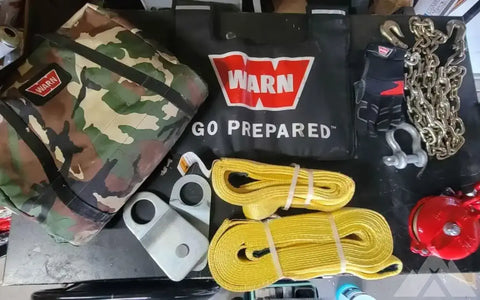 WARN heavy duty recovery kit BRAND NEW