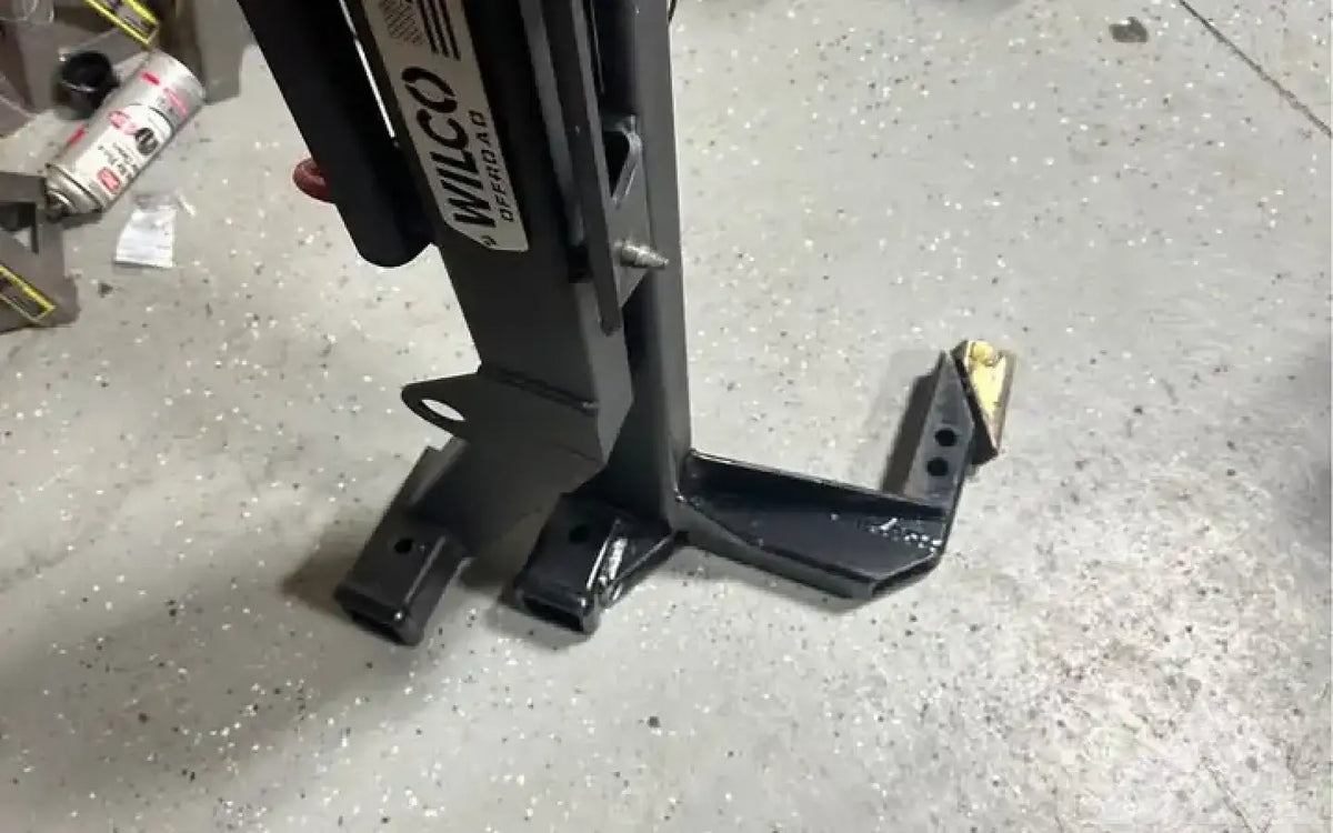 Wilco off-road hitch swing — used tire carriers & swing outs for sale (photo 8) — photo 8