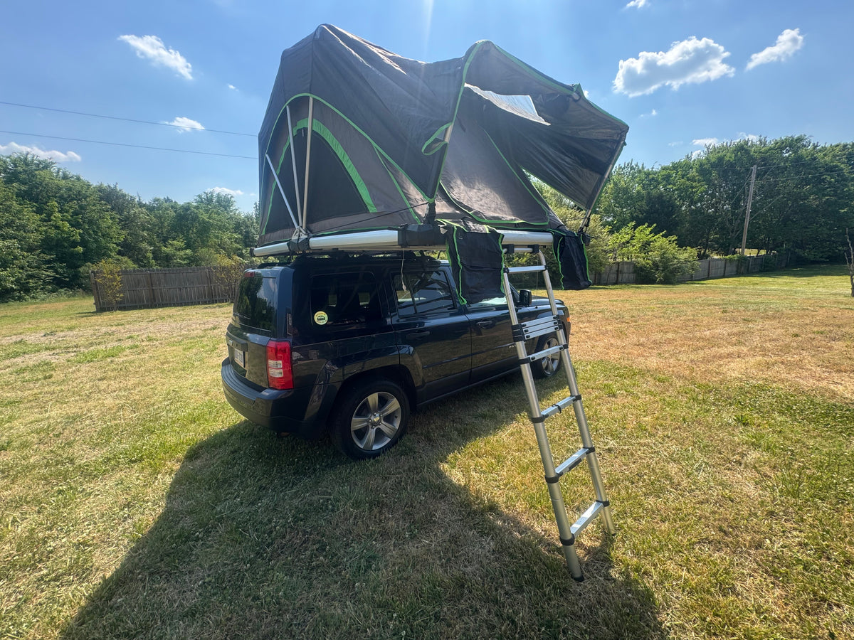 2016 Jeep Patriot with Fold out Roof Tent — photo 2