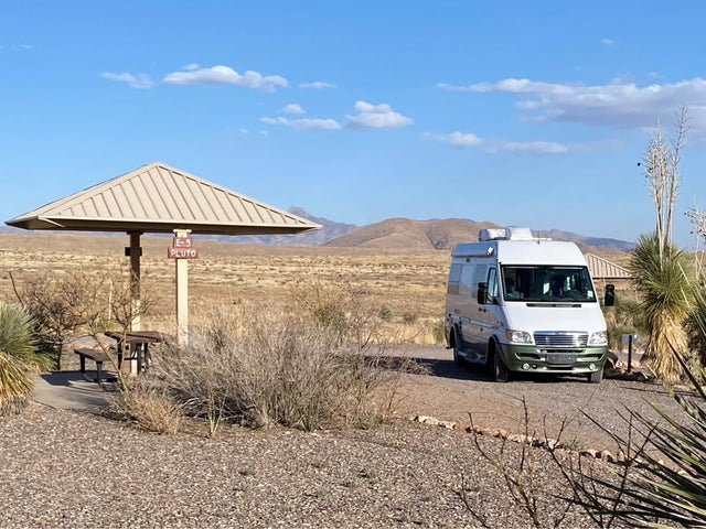 2005 Freightliner Sprinter Leasure Travel Van — photo 3