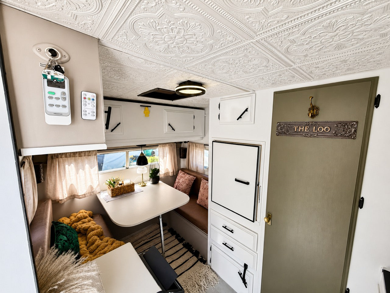 The Cozy Tow-A-Way