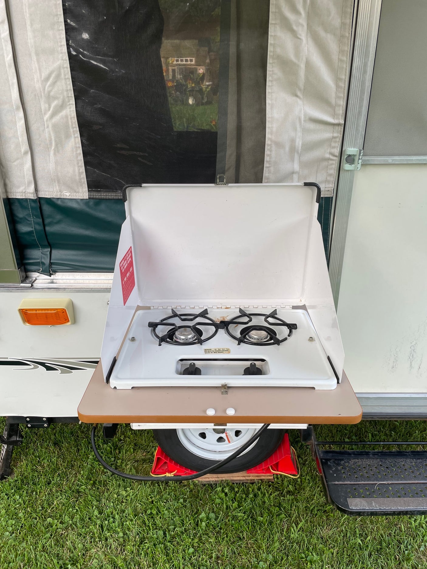 and small kitchen sink