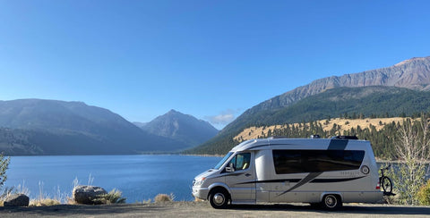 Leisure Travel Van - SerenDIPity overland rental