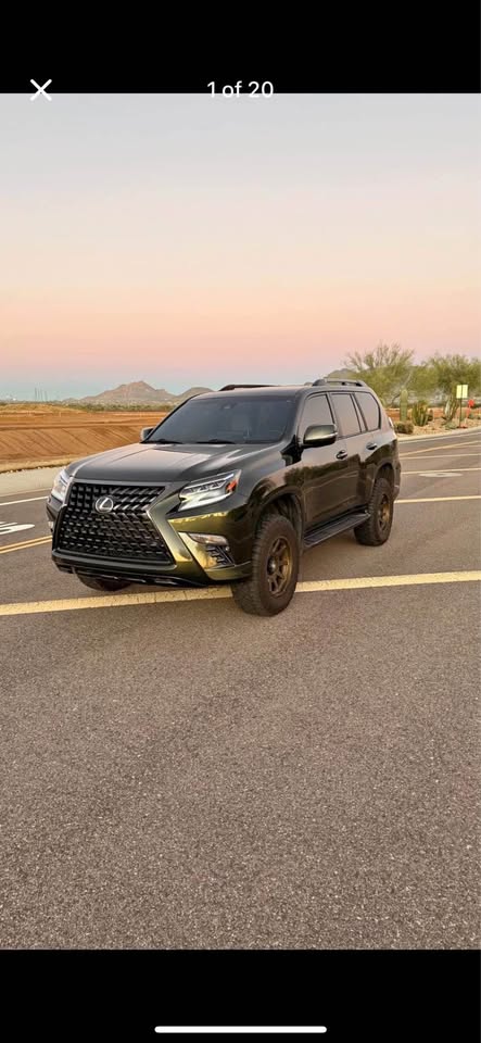 2023 Lexus GX · GX 460 Premium Sport Utility 4D in Scottsdale, AZ (photo 8) — photo 8