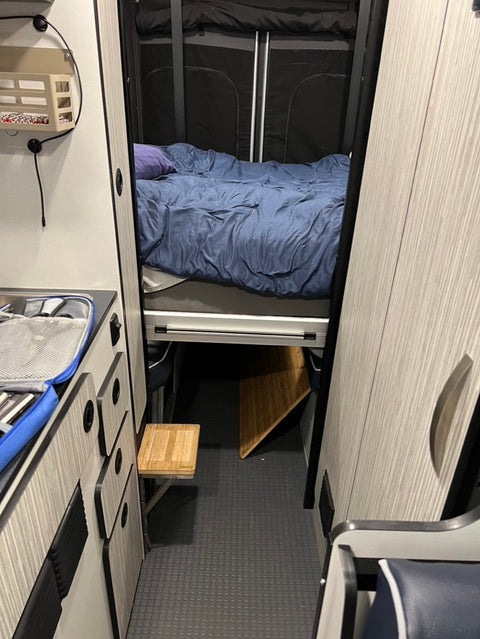 2022 Winnebago Revel overland rental