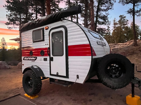 Cozy Offroad Camper with Tempur-Pedic Bed overland rental