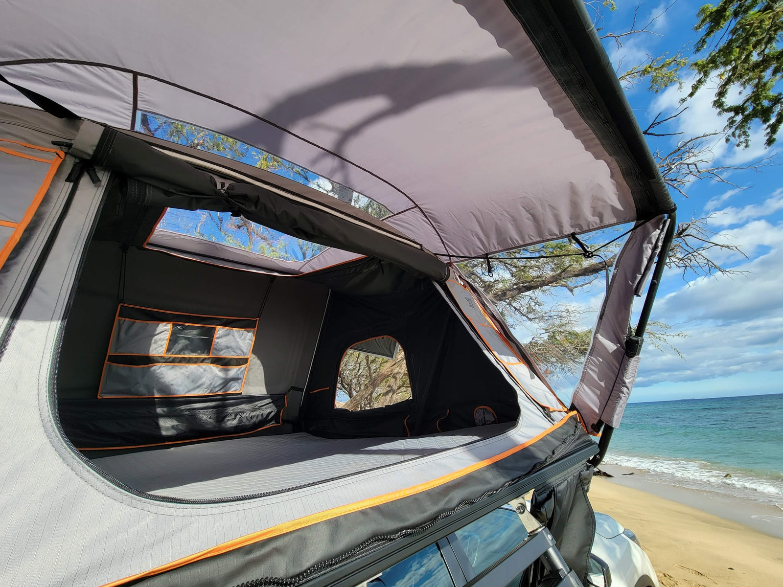 and headlamps included.|RV rental adventure kit: 5-gallon water