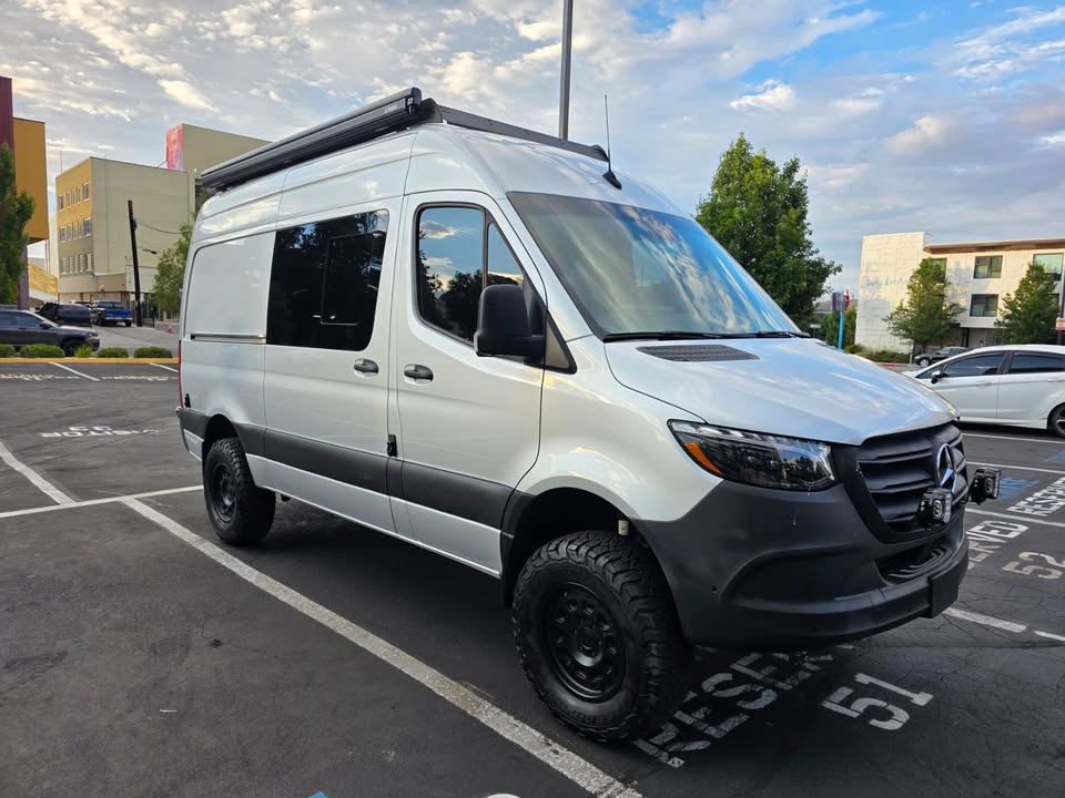 2023 Mercedes-Benz sprinter 144" high roof awd in Reno, NV (photo 2) — photo 2