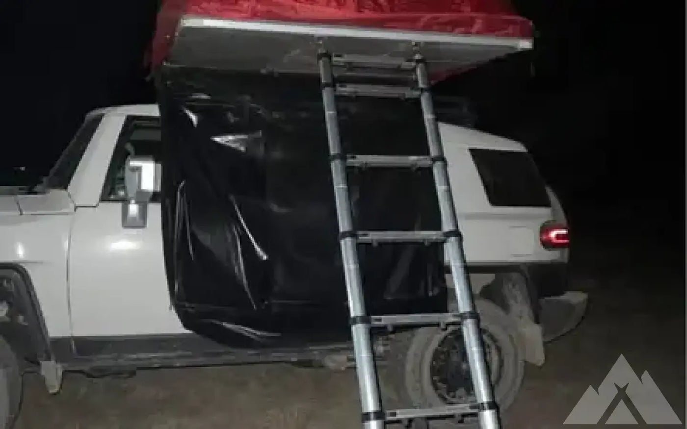Yakima 2 person rooftop tent — used rooftop tents for sale (photo 4) — photo 4