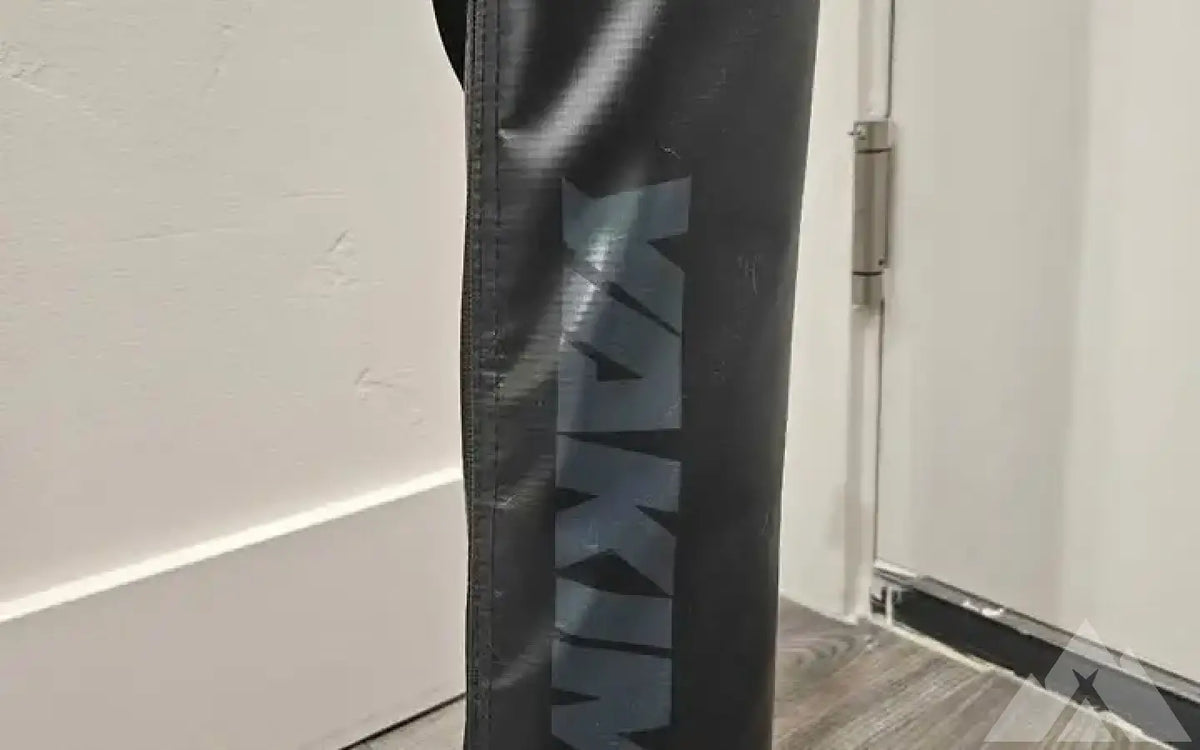 Yakima SlimShady Awning 8' — used camp awnings for sale (photo 2) — photo 2