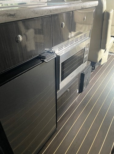 overhead AC