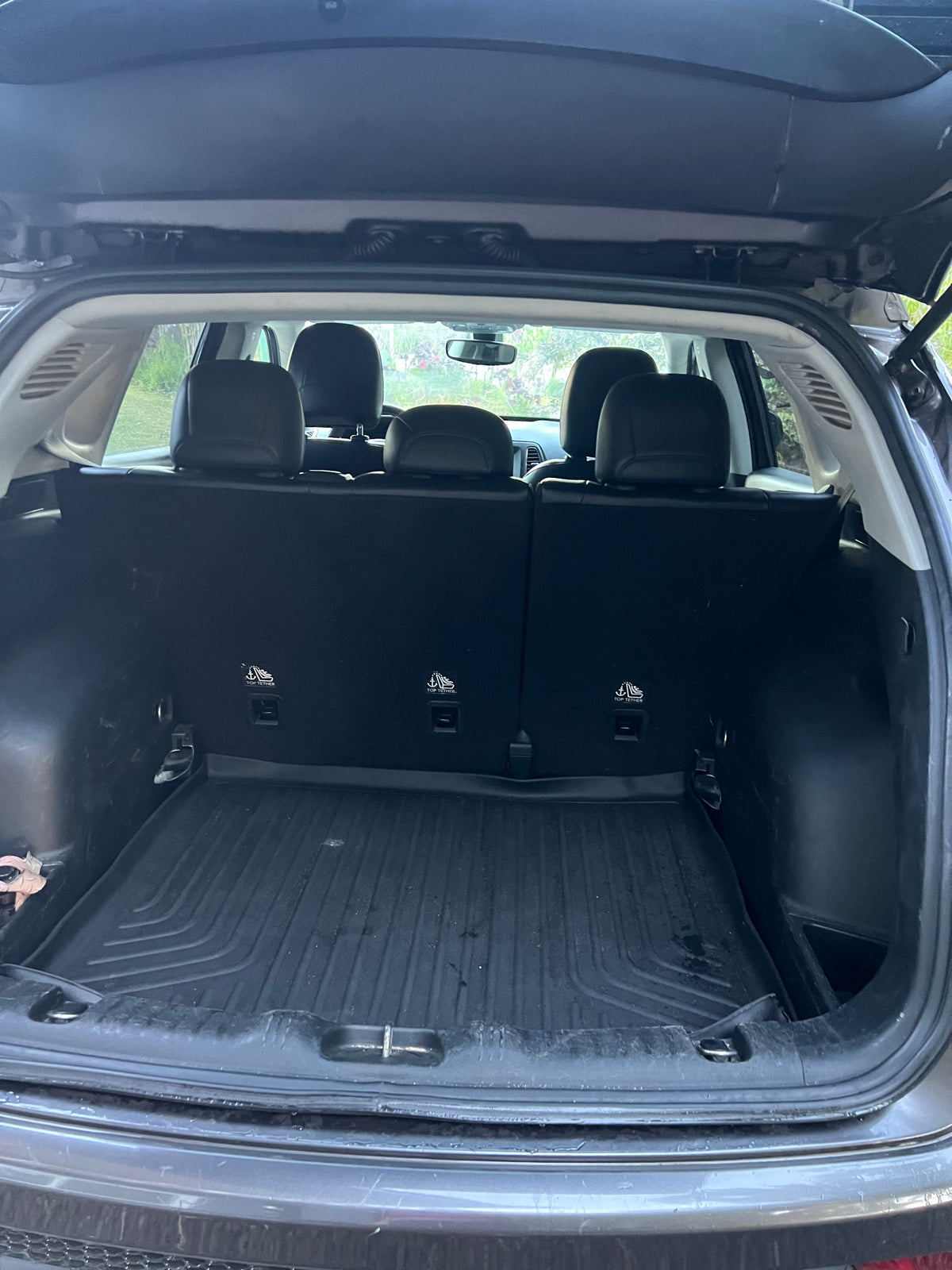 Jeep Compass — photo 12