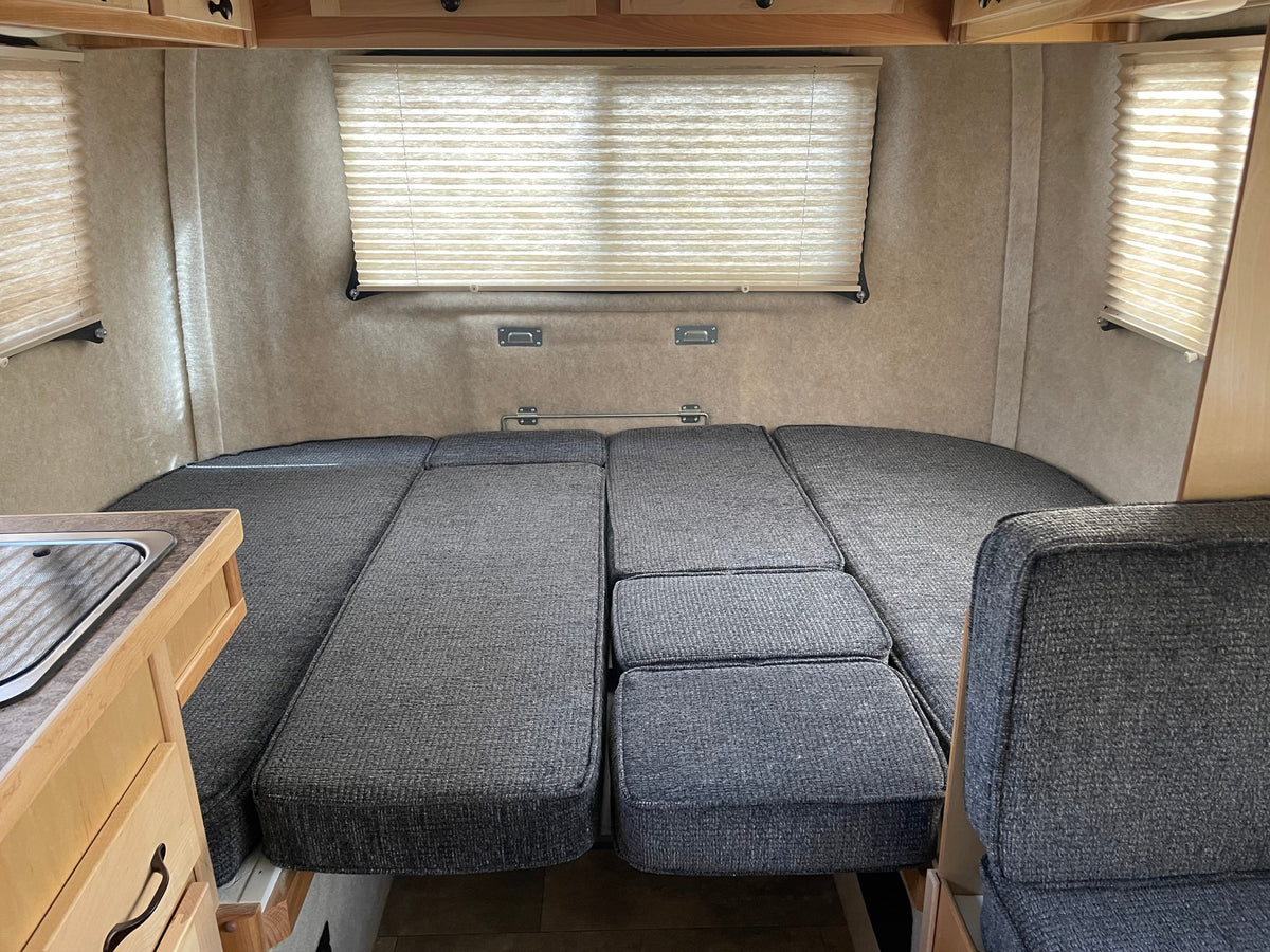 front — photo 7