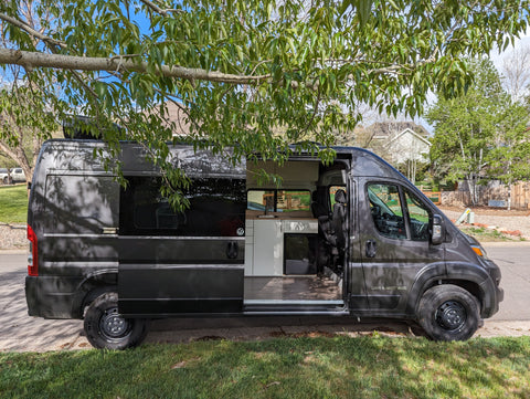 Black Betty overland rental