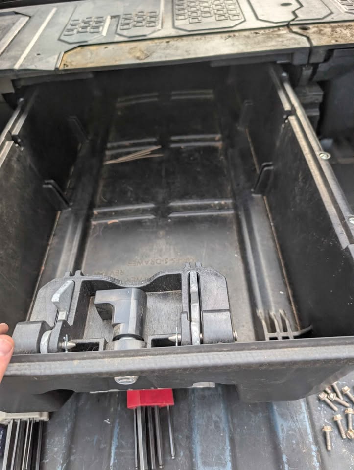 500$. OBO Decked storage for 07- 2013 GMC Sierra 1500 5'8 Bed in Marysville, WA (photo 6) — photo 6