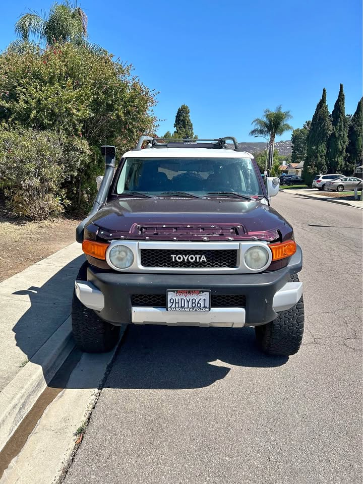 2007 Toyota FJ Cruiser in Santee, CA (photo 1) — photo 1
