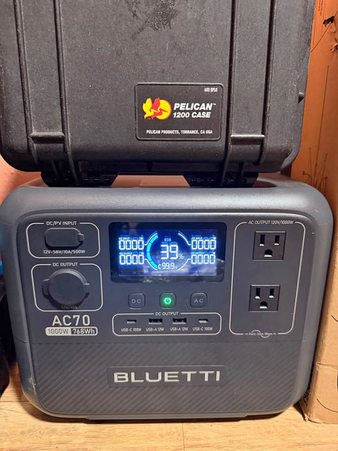 Bluetti AC70 Power Station