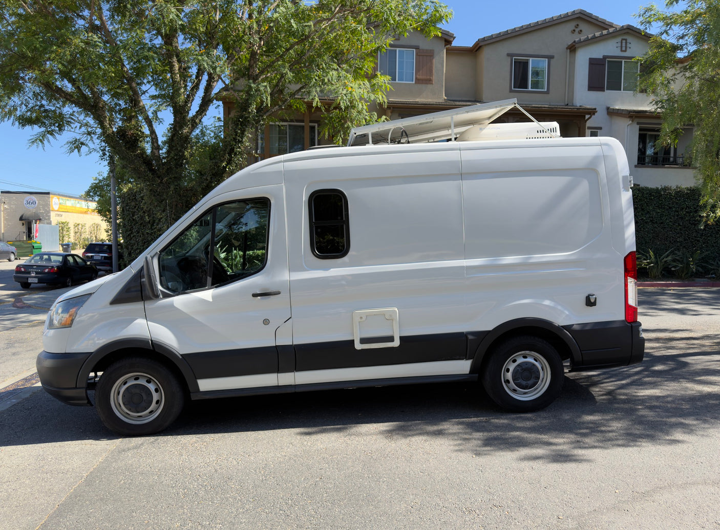 Ford Transit 150 RV