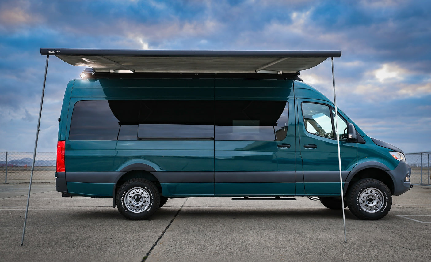 2023 Mercedes-Benz Sprinter (Green)