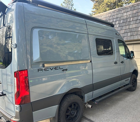 2023 Winnebago Revel “Stuoy” Adventure‑Ready 4x4 overland rental