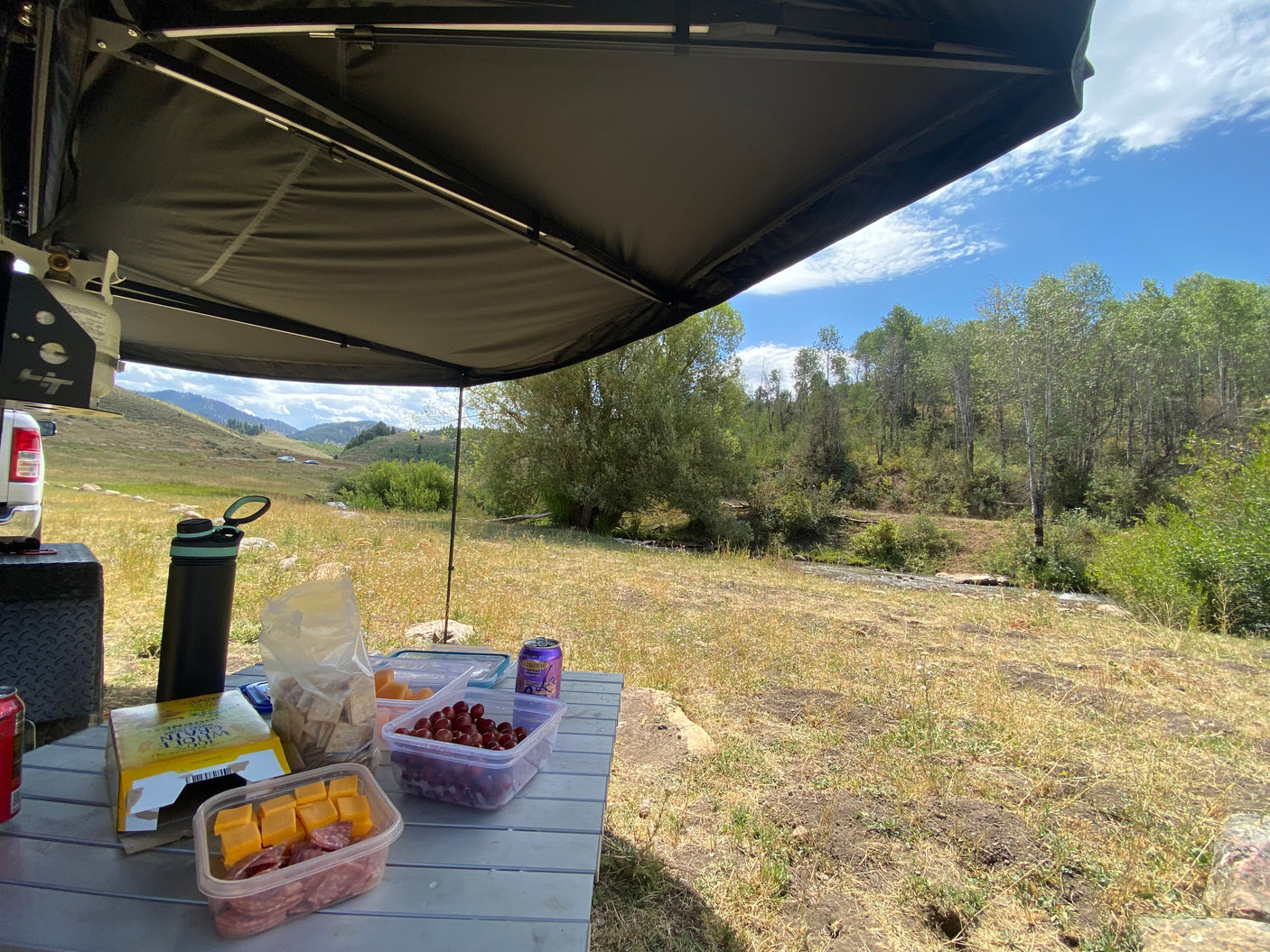 Add on our folding table for a quick and comfy picnic anywhere!
