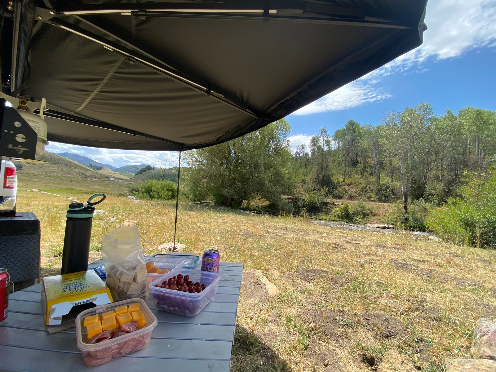 Add on our folding table for a quick and comfy picnic anywhere!