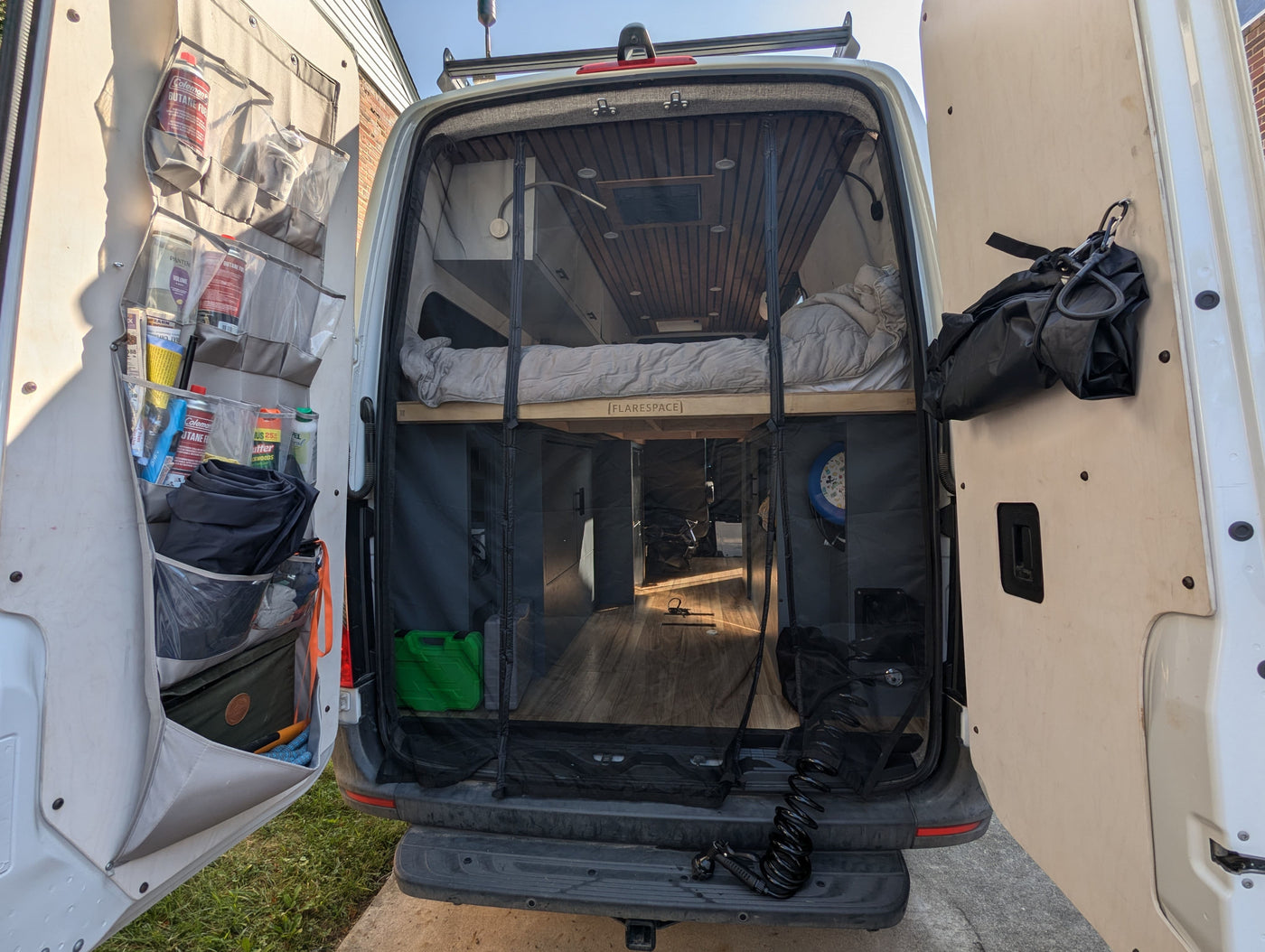 4x4 Sprinter Ultimate Adventure Van! — photo 7